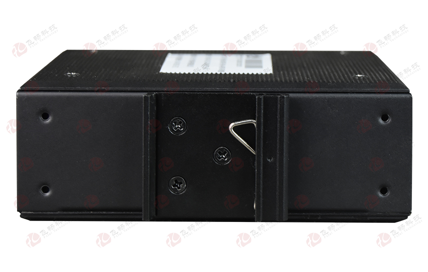 飛暢科技-工業軌式4路電話+1路以太電話光端機