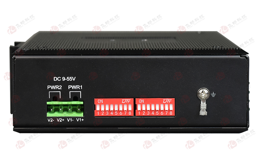 飛暢科技-工業軌式 16路RS485集線器