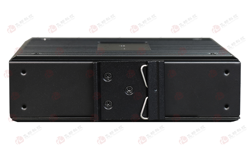 飛暢科技-工業軌式 16路RS485集線器